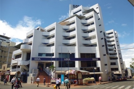 CENTRO COMERCIAL METROPOLITANO 