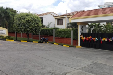 CONDOMINIO ALTOS DE IGUATEMI - CALLE 8 No 45-50