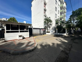 CONDOMINIO TORRES DE IPACARAI 2